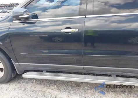 2012 Chevrolet Traverse 1Lt z USA, uszkodzony, nr VIN 1GNKRGED5CJ206942